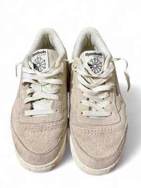 Reebok Classic Suede Sneakers Tan Size 8.5